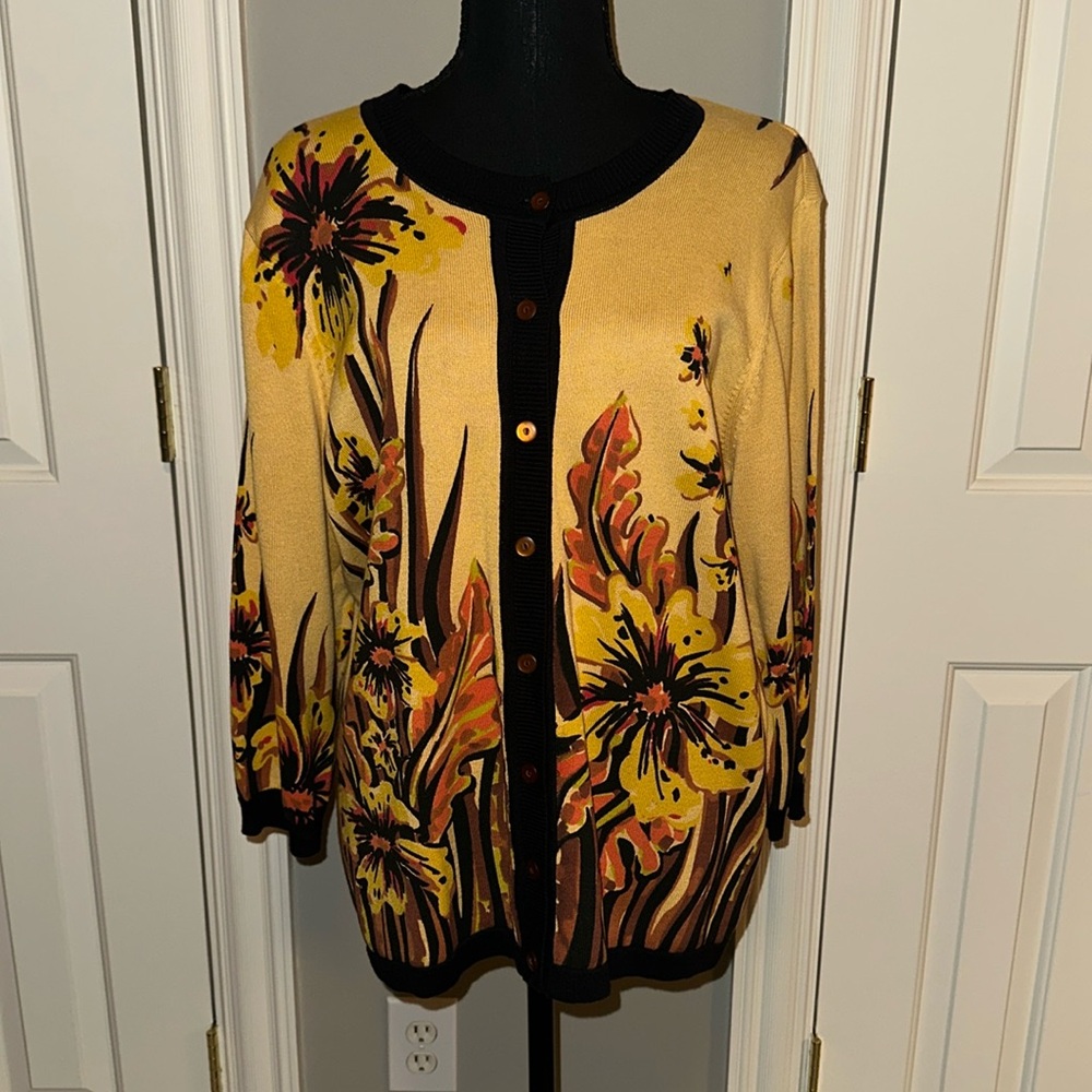 Bob Mackie Wearable art gold cardigan sweater Size Large 💛💛🖤